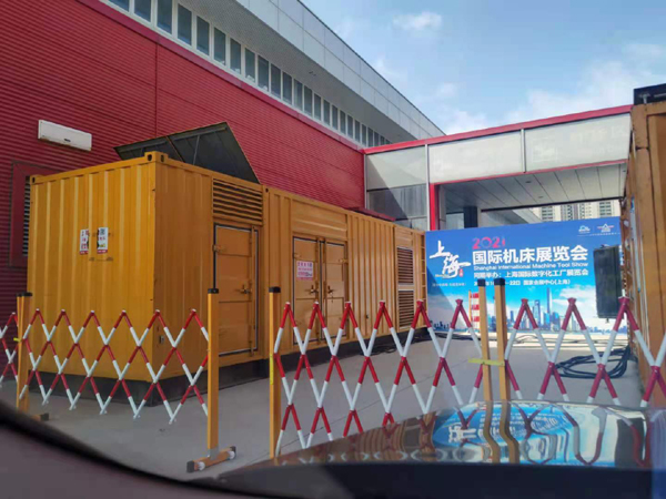 卫滨发电车出租-发电机无电压或电压太低怎么办？