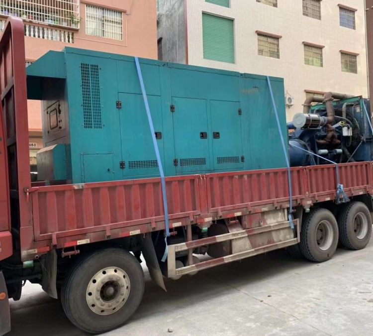 卫滨如何在不同负载率下确保 400KW 柴油发电机组的正常运行？