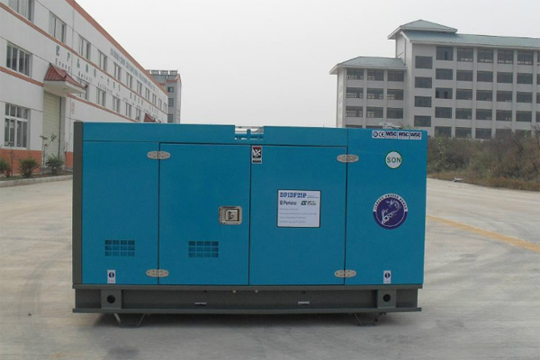 卫滨发电机租赁如何正确安装空气滤清器？