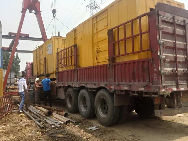 卫滨更换水冷式机油散热器密封件的操作步骤是怎样的？